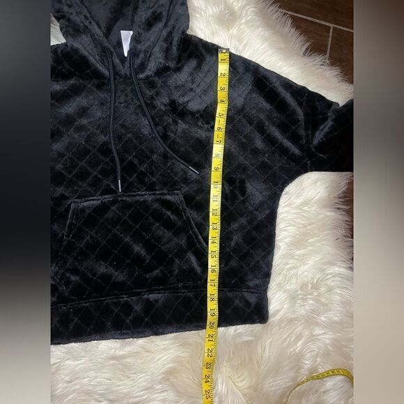 No Boundaries black quilted plush hooded short set sz Large - Picture 6 of 9
